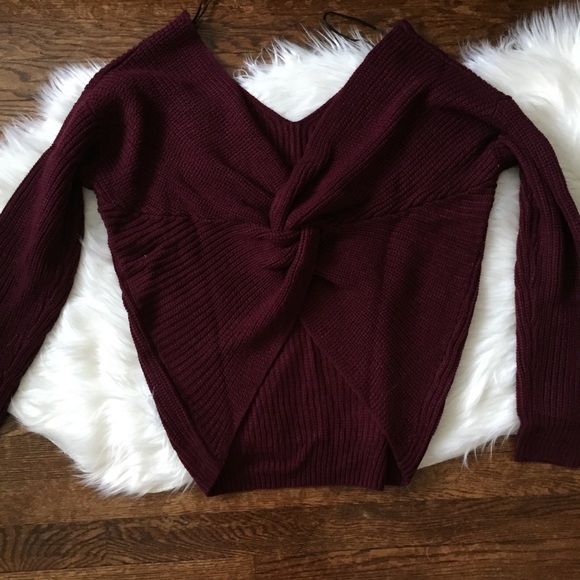 LAST: Large Twist Back Sweater in Wine - Picture 4 of 4